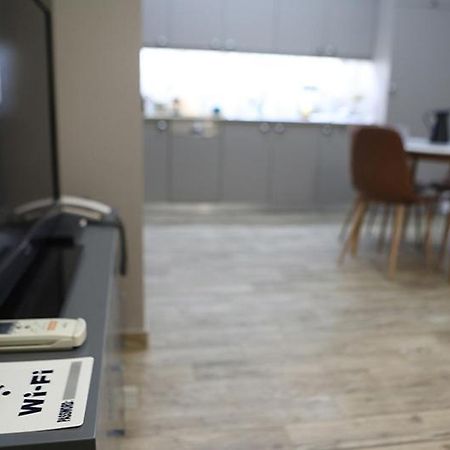 Όμορφο Διαμέρισμα Σε Διατηρητέο Κτίσμα Στην Αθήνα المظهر الخارجي الصورة